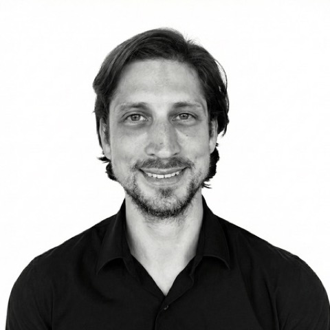 Luis